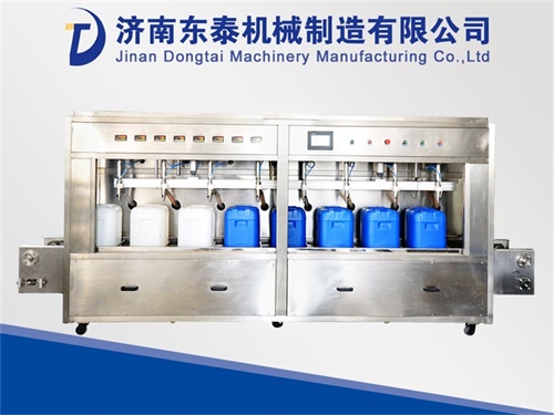 潤滑油灌裝機(jī)價格